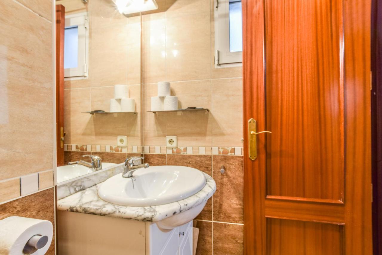 Apartamento Puente De Segovia Apartamento Madri Exterior foto