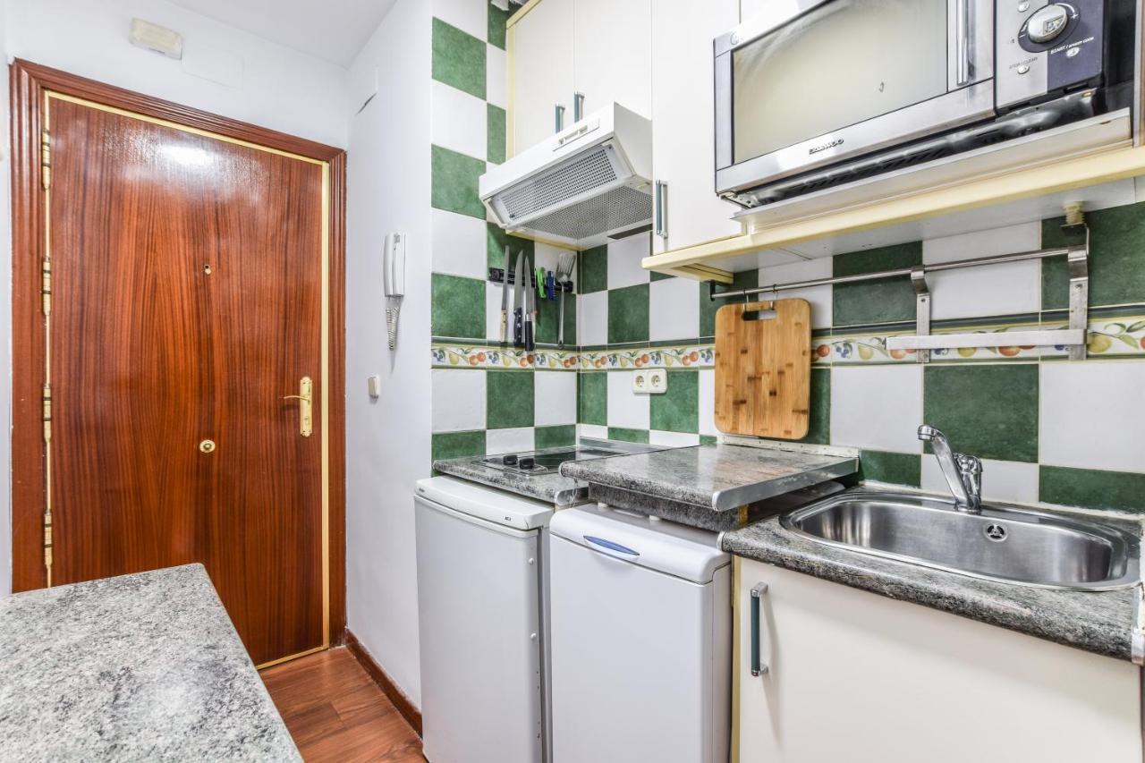 Apartamento Puente De Segovia Apartamento Madri Exterior foto